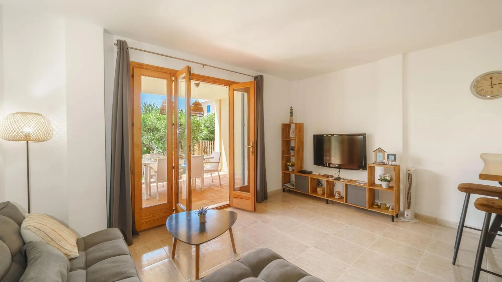Apartment Can Suarez By Interhome Cala Mandia